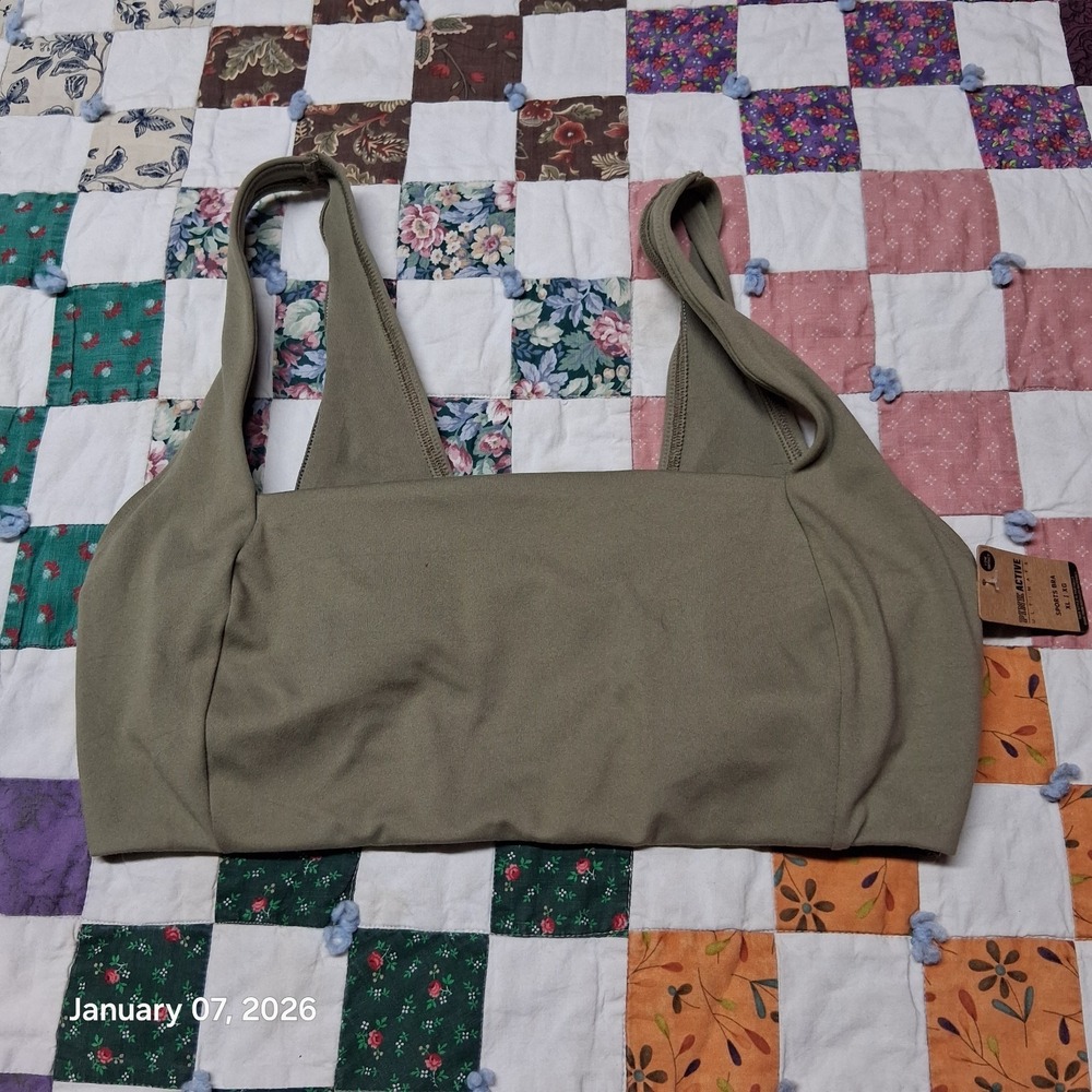 NWT PINK Active Ultimate‎ Sports Bra Victoria Secret Womens Size XL Olive Green
